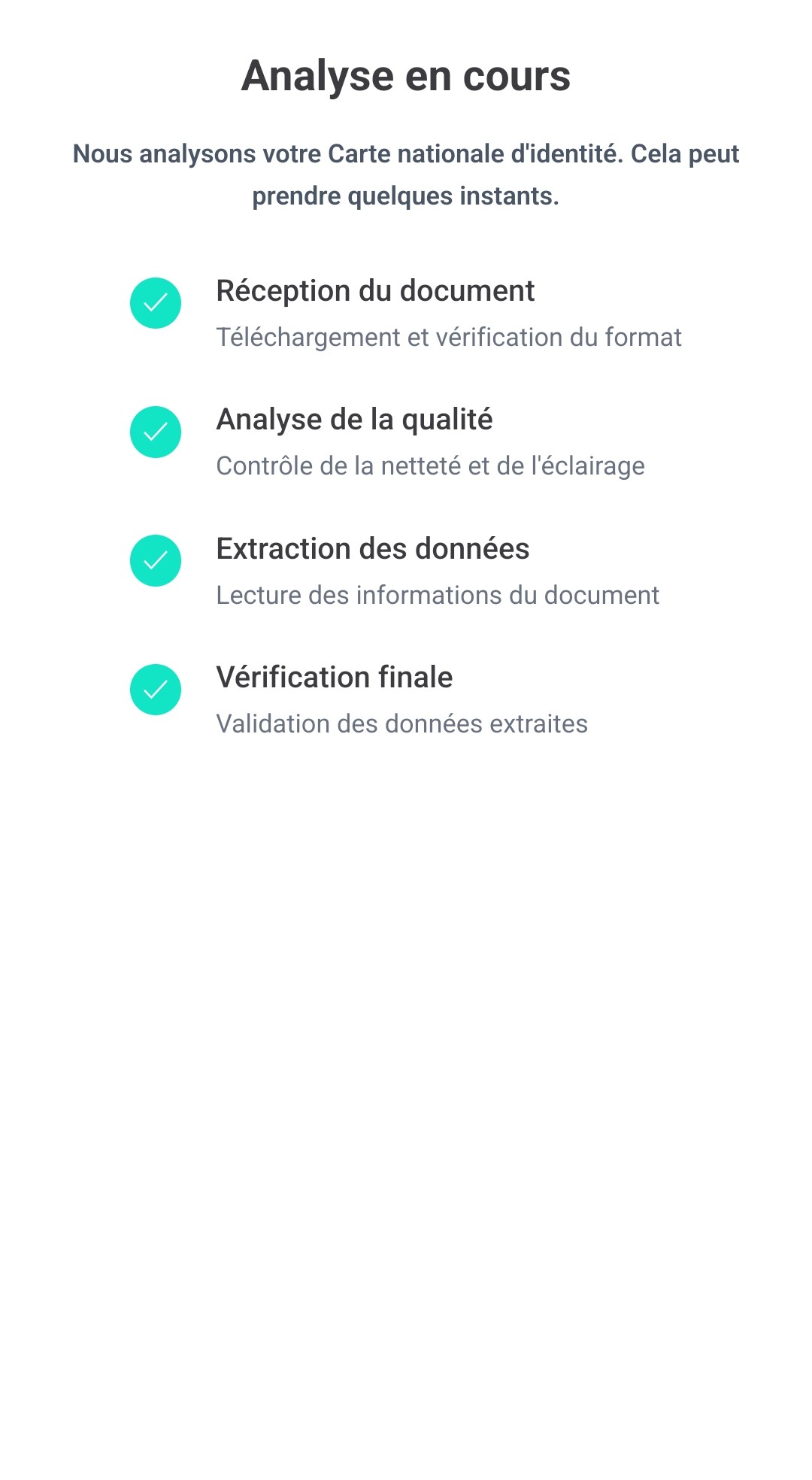 Écran mobile « Analyse en cours » : les quatre contrôles validés