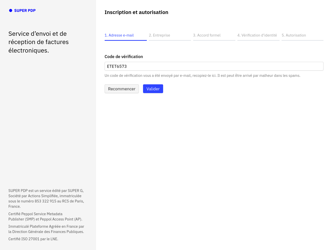 Onglet Adresse e-mail avec le code de vérification saisi et le bouton Valider actif